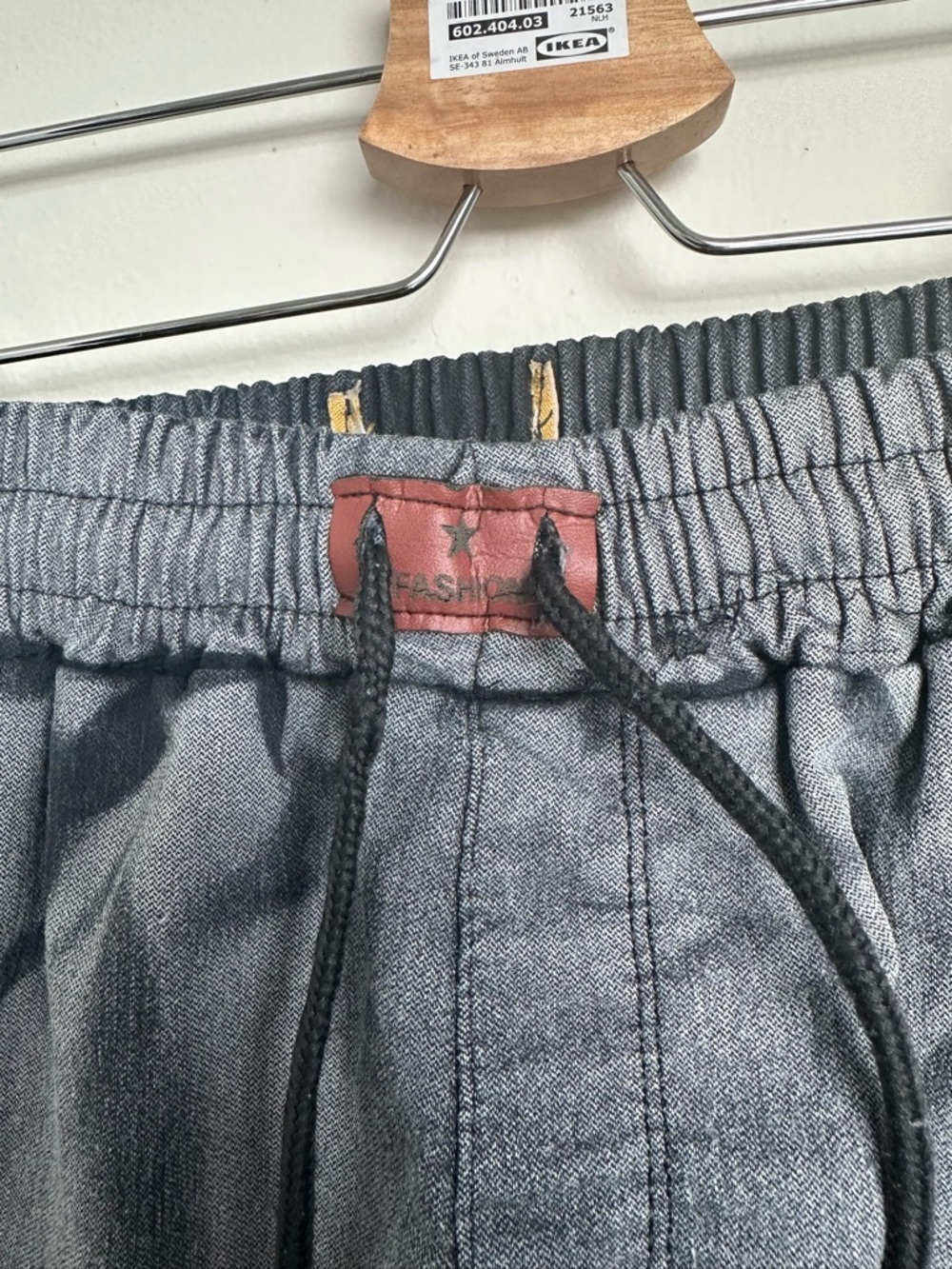 Fear of God Inspired Jogger Jeans Skull Graphic Streetwear Denim Faded Black Sz8 - Picture 6 of 13